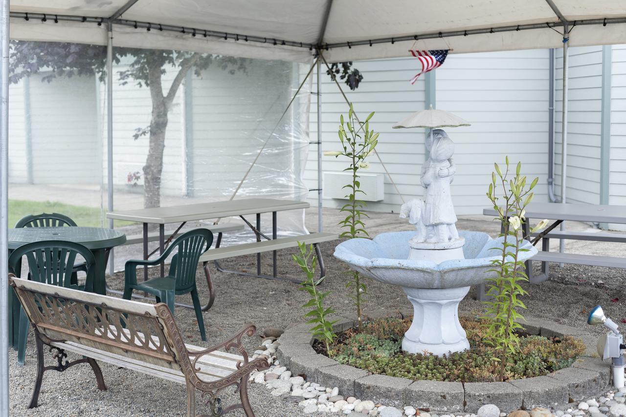 Dew Drop Inn Forks Eksteriør bilde